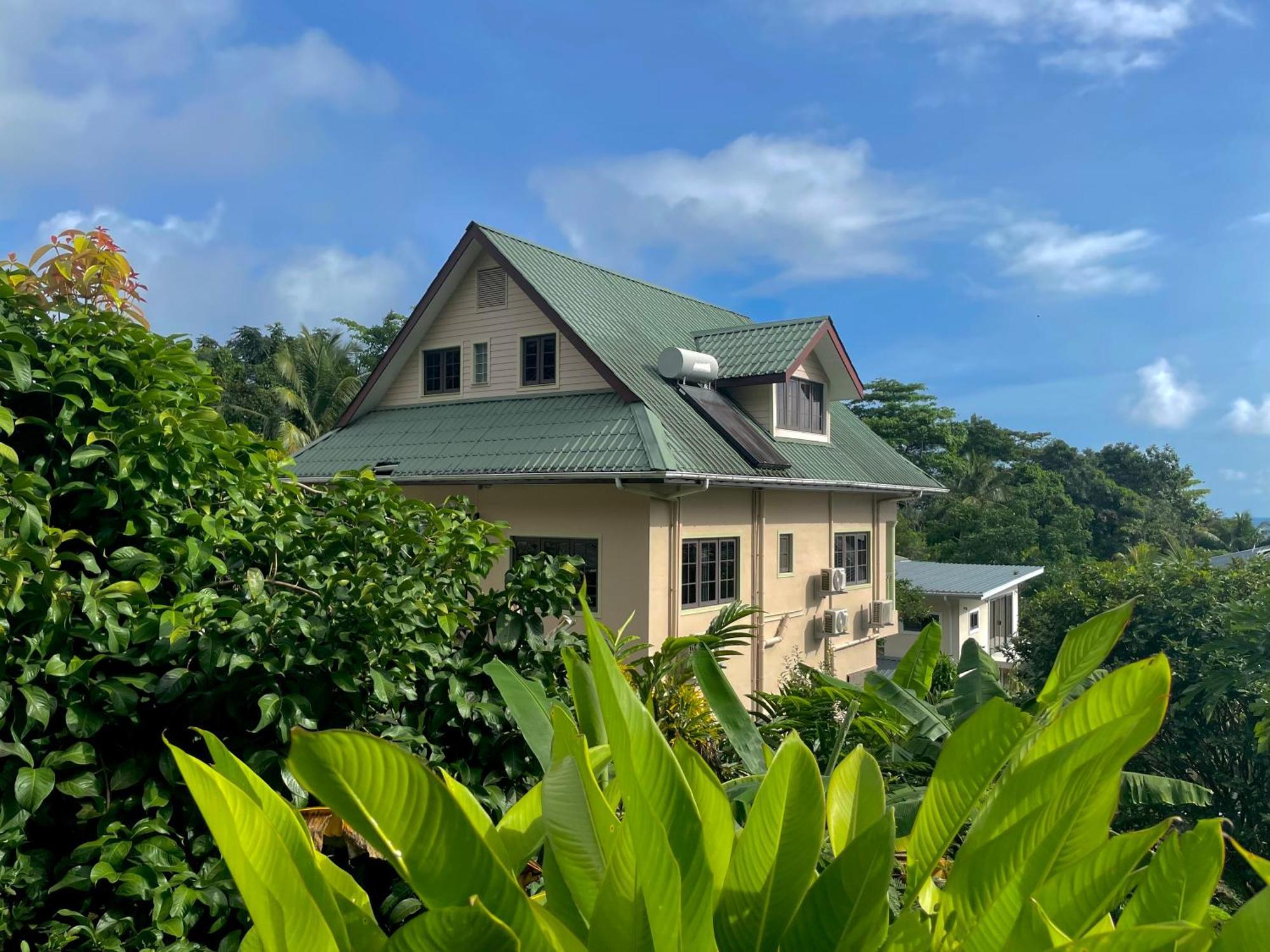 Belle Montagne Holiday Apartments Grand Anse  Exterior foto