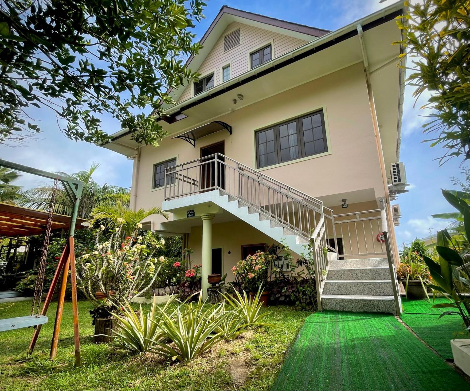 Belle Montagne Holiday Apartments Grand Anse  Exterior foto