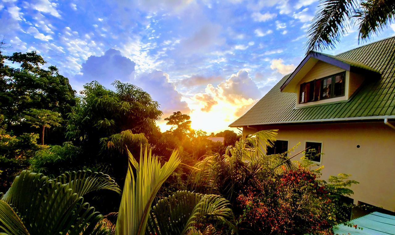 Belle Montagne Holiday Apartments Grand Anse  Exterior foto